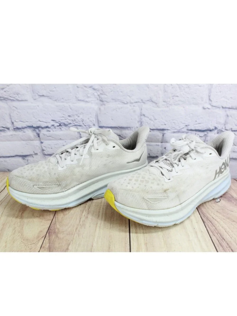 Hoka One One good used
